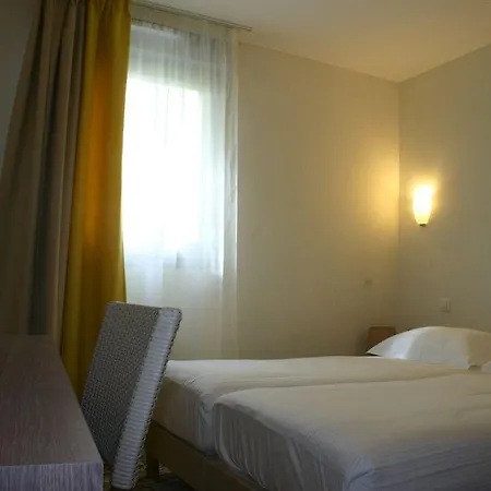 Brit Alghotel Hotel